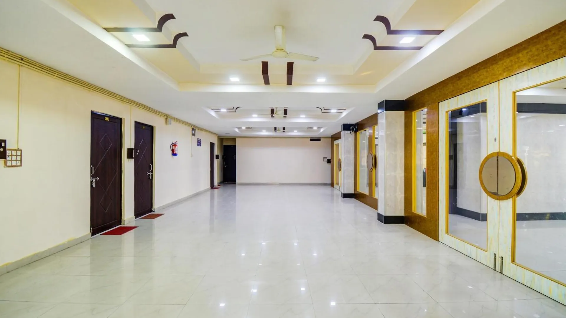 Hotel O Mahaveer Tower Udaipur