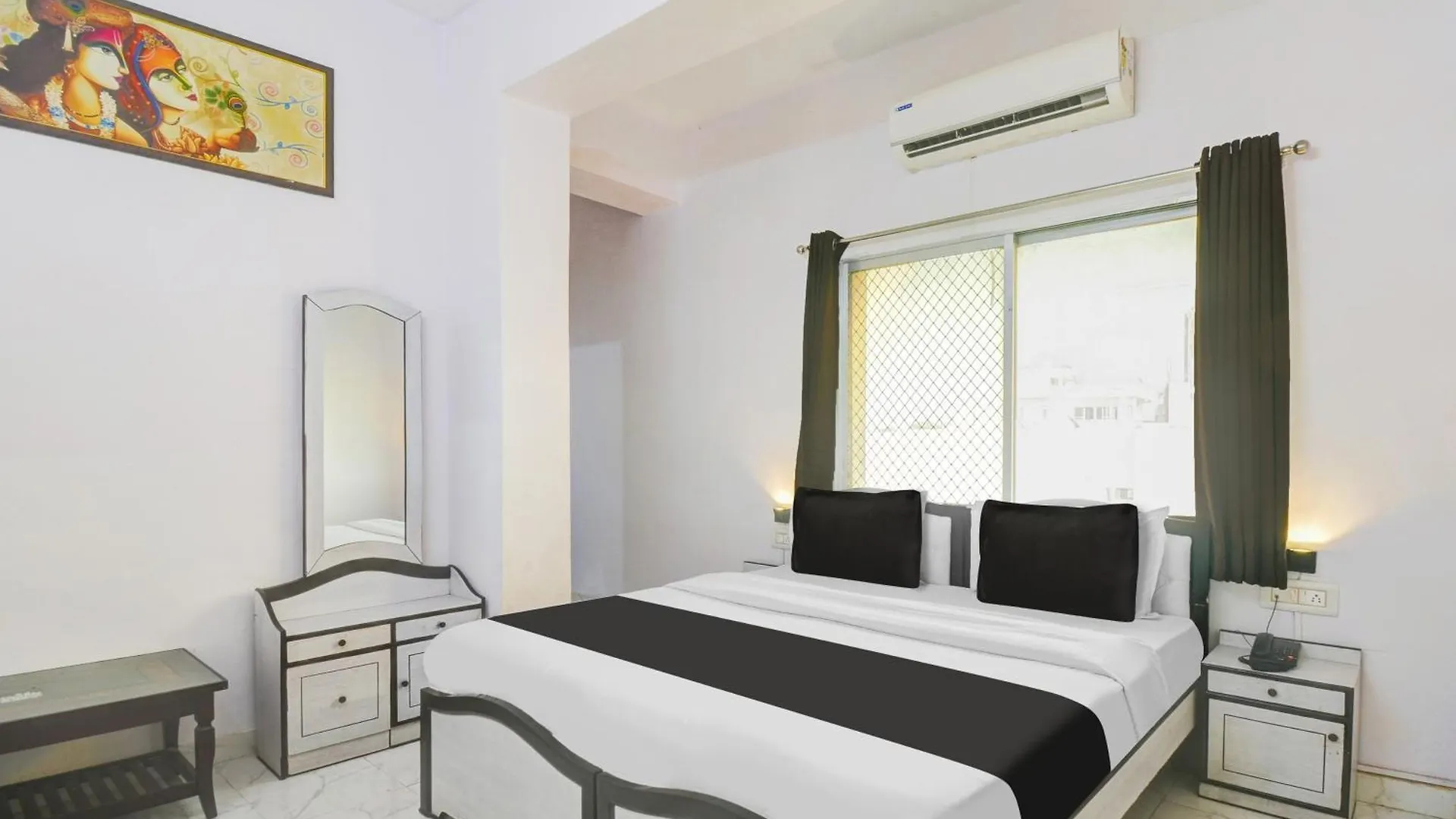 Hotel O Mahaveer Tower Udaipur